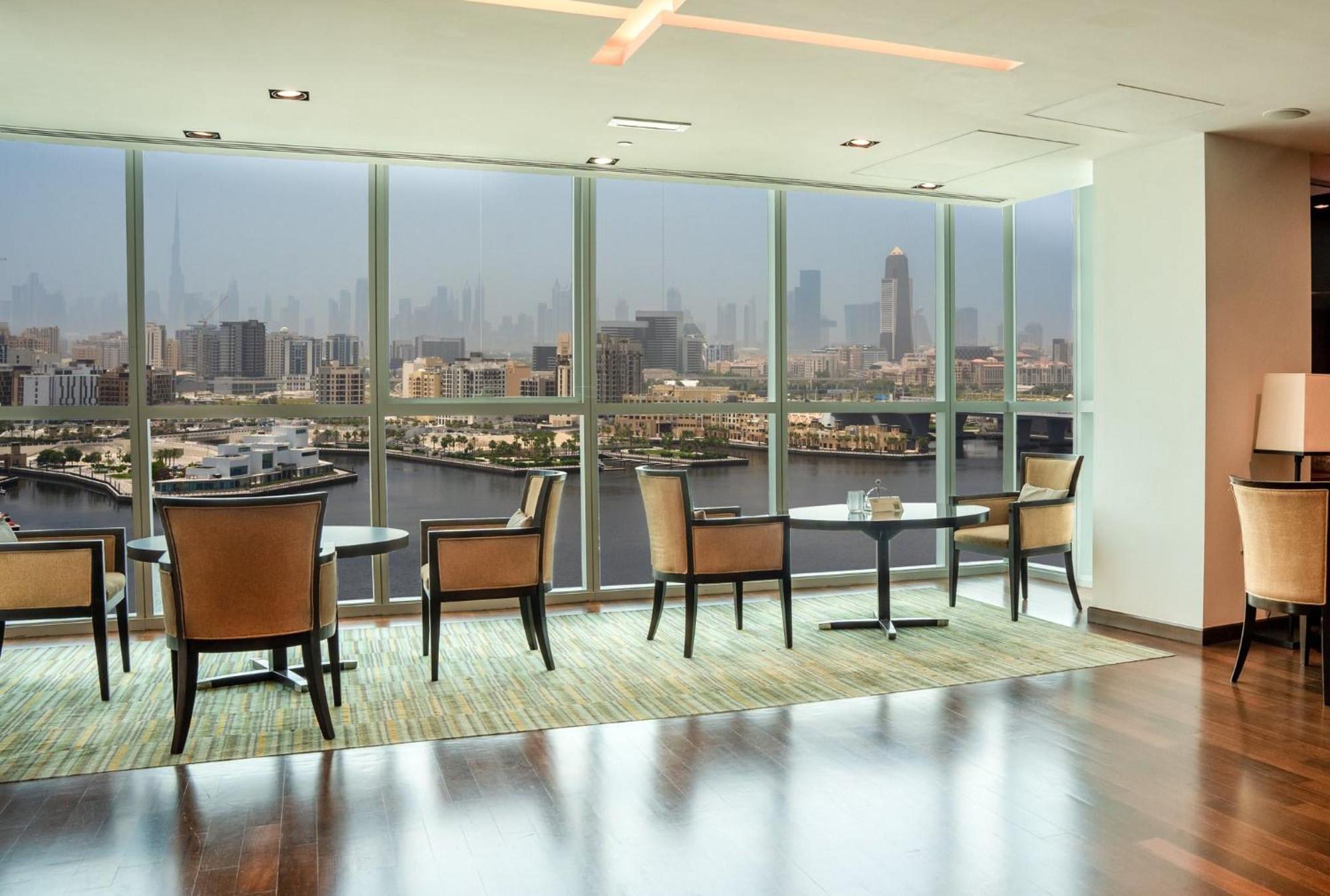 Intercontinental Residence Suites Dubai Festival City By Ihg Ngoại thất bức ảnh View from the lounge